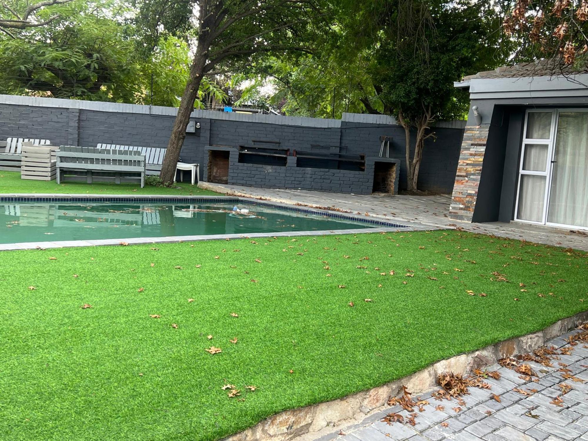 Ubuntu Lifestyle Estate Hotel Krugersdorp Exterior photo